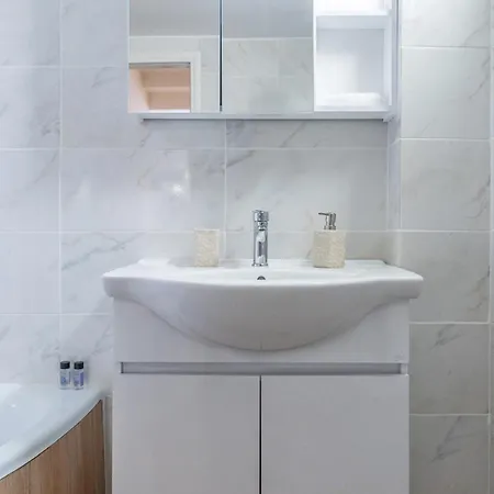 γκαρσονιέρα 2 δίπλα στη θάλασσα! شقة