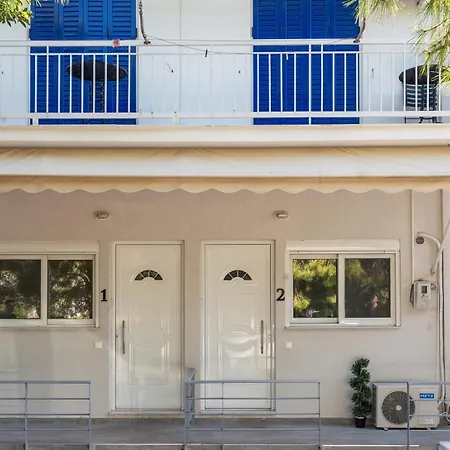 شقة γκαρσονιέρα 2 δίπλα στη θάλασσα! أنتيكيرا