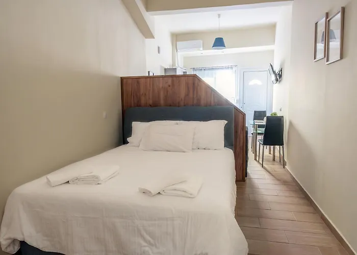 γκαρσονιέρα 2 δίπλα στη θάλασσα! Appartement Antikyra